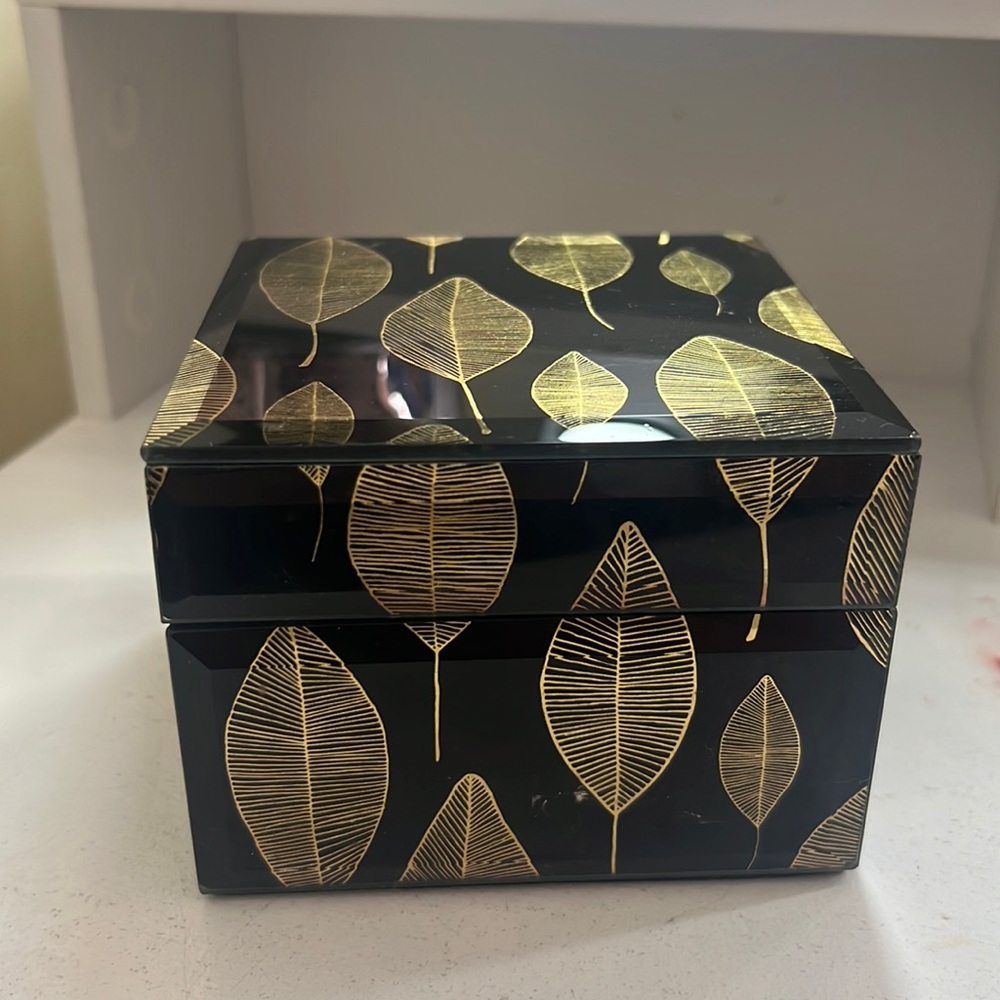 nordstrom rack black and gold jewelry box